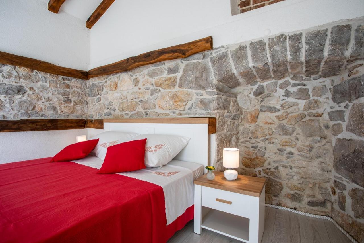 Villa Elm Milohnici Εξωτερικό φωτογραφία