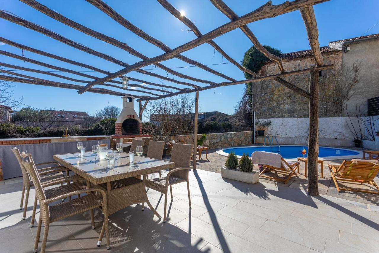 Villa Elm Milohnici Εξωτερικό φωτογραφία